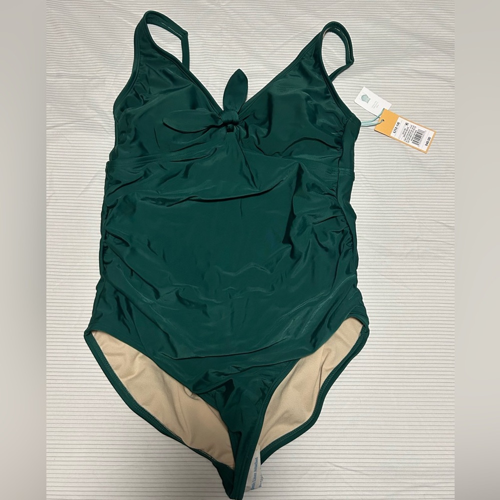 Women’s Target/Kona Sol one piece bathing suit